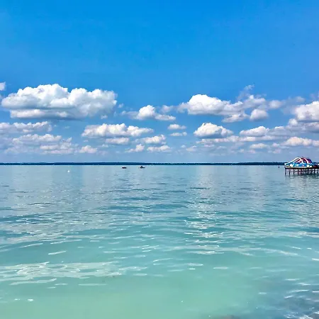 Balaton Beachside N1 Appartamento *
