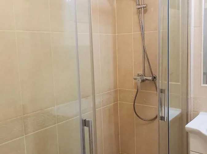 Balaton Beachside N1